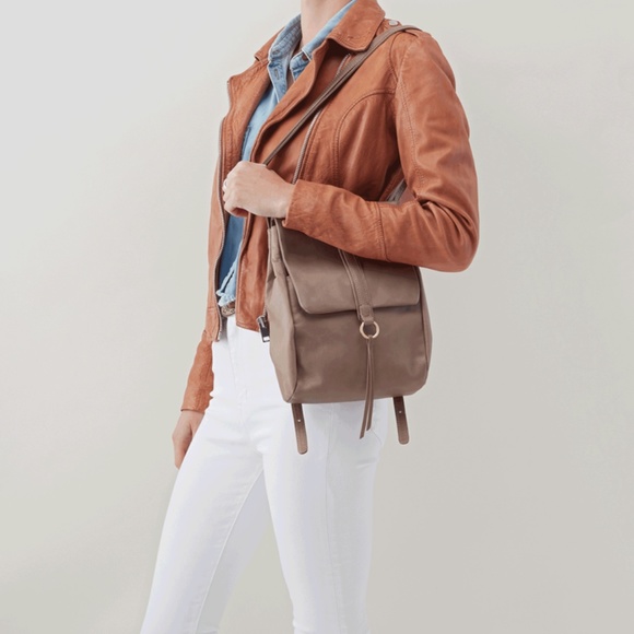 HOBO Leather Bridge Convertible Backpack Purse Gravel Matte - Picture 2 of 8
